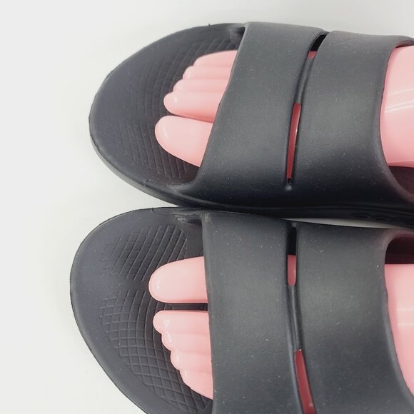 OOFOS Men's Black OOahh Dual Strap Recovery Comfort Slip-On Slide Sandal Size 11 - Picture 3 of 7